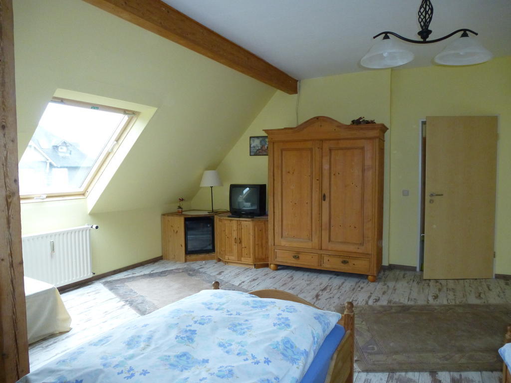 Hotel Landhaus-Puettmann à Fröndenberg Extérieur photo