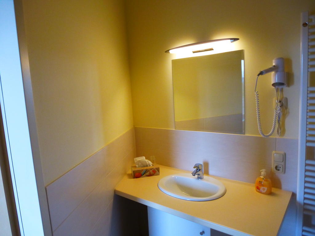 Hotel Landhaus-Puettmann à Fröndenberg Extérieur photo
